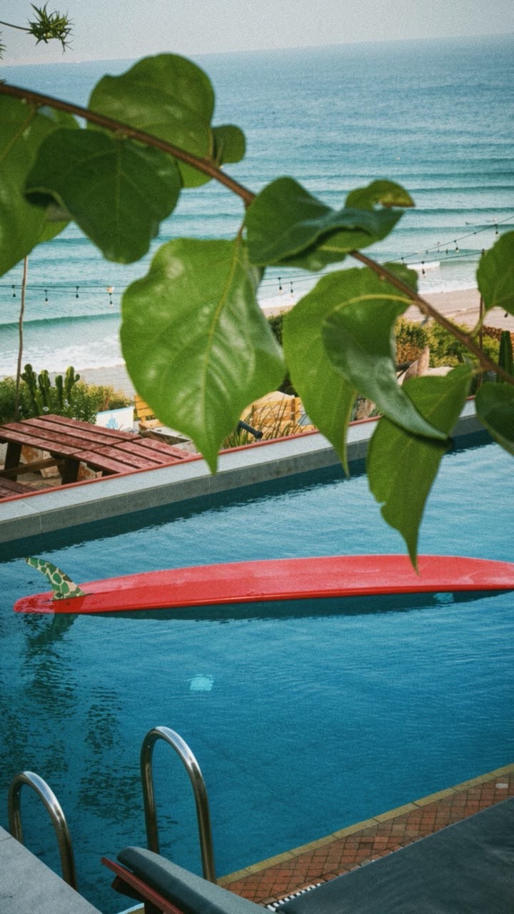 Lufi 9'4 longboard available to rent in Imsouane